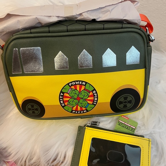 Nickelodeon Bag and Wallet, Teenage Mutant Ninja Turtles Party Van Buckle-Down - Picture 7 of 11
